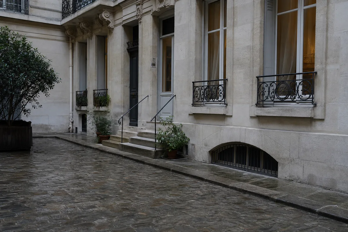 Deratisation a Paris : obligation, appats et colmatage